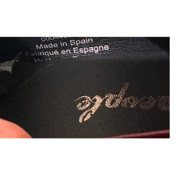 Free People Mayla T-Strap Patent Mary Jane Platform Pumps Burgundy, size 9 - Picture 6 of 9